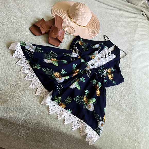 Tropical Romper - Picture 10 of 10
